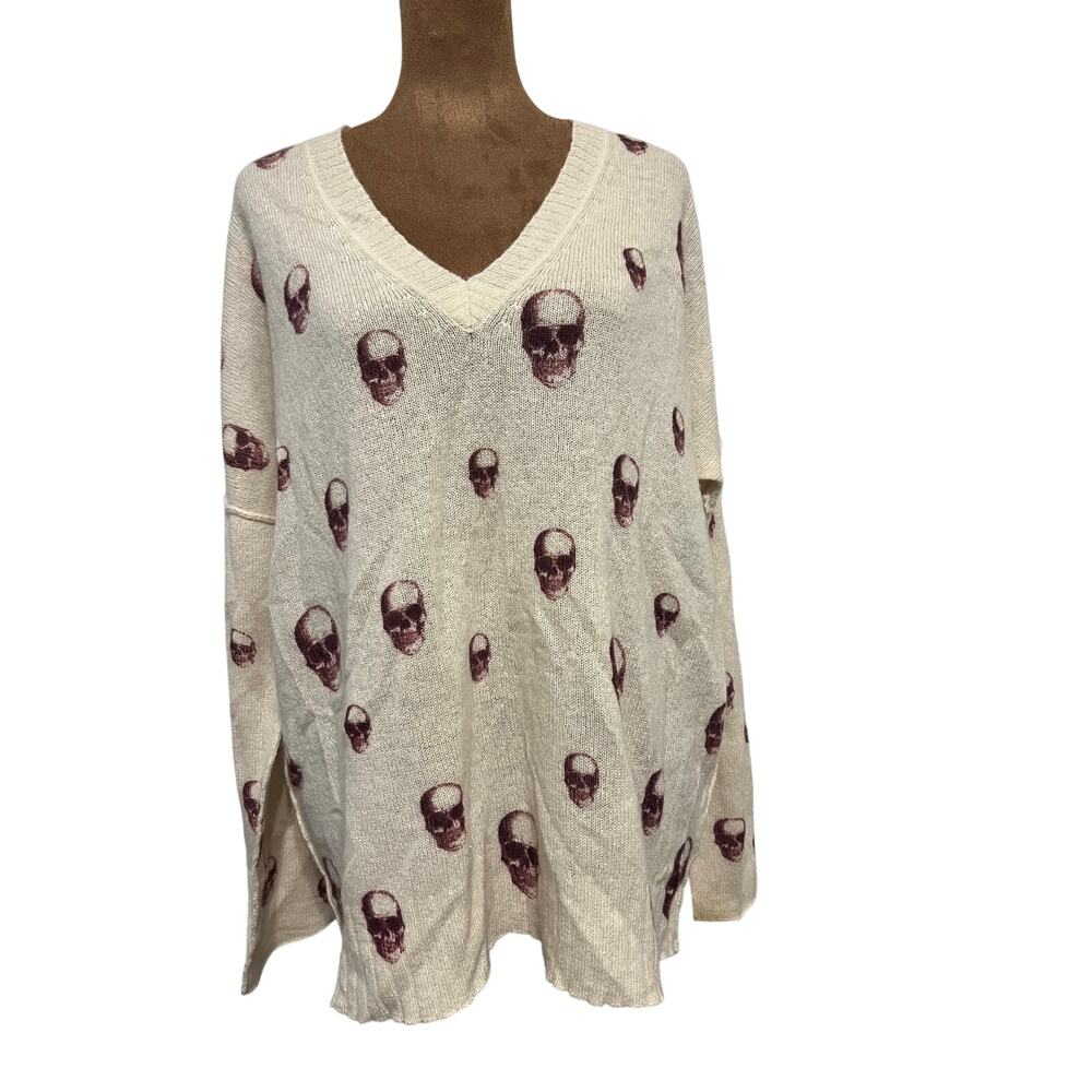 Skull Cashmere V-neck sweater Whimsygoth size M